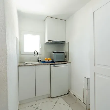 Seaview Apartment *