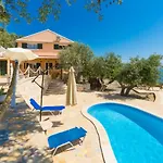Villa Francesca Georgoutsatika