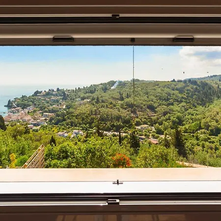 Francesca Vilă Georgoutsatika